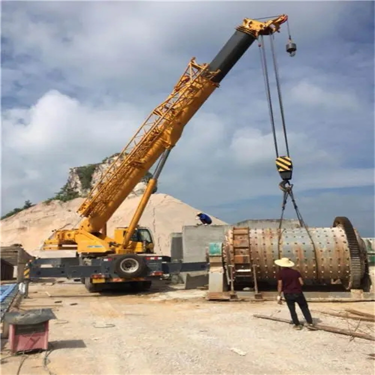 九龙吊车的运输费用是否包含在租赁费用中