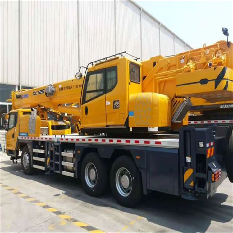 九龙离这最近出租吊车电话